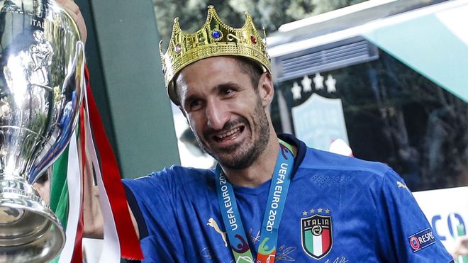 Chiellini, el campeón de la Eurocopa sin club