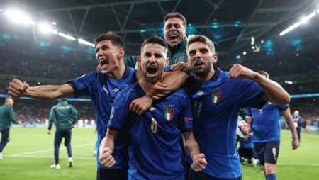 Eurocopa: Italia es el primer finalista