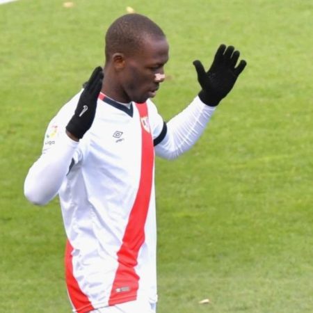 Boca Juniors: Luis Advíncula a punto de convertirse en xeneize